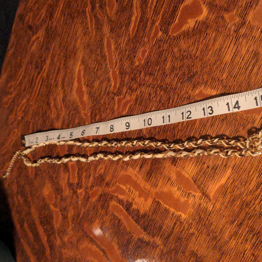 NWOT! Ivory Faux Leather and Gold Tone Chain Bead Tassel Knotted Necklace Belt - Picture 7 of 8